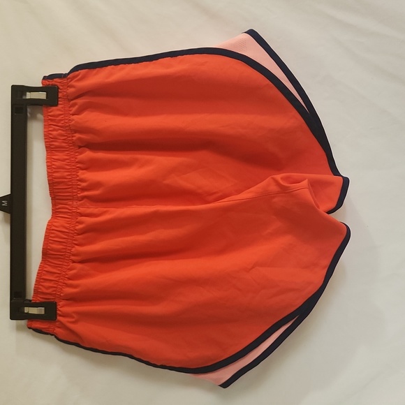 Women's Nike Running Shorts size M - Picture 3 of 5